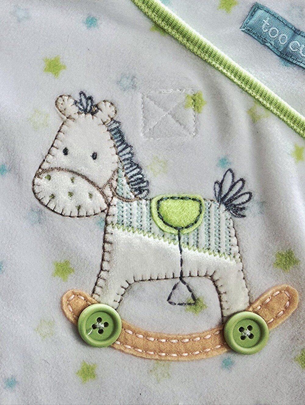 NWT 0-9 -Baby BOYS & GIRLS fleece SLEEP BAG SAK SACK GREEN Rocking Horse (M2)